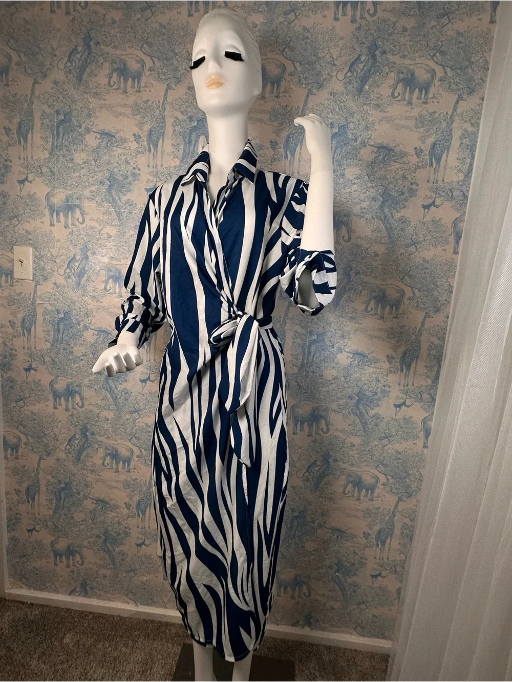 Other elegant blue